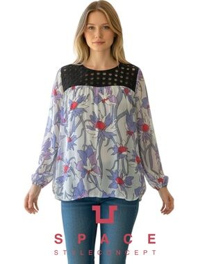 Space Style Concept Purple/Red/White Chiffon Floral Black Crochet Yolk Top (S)